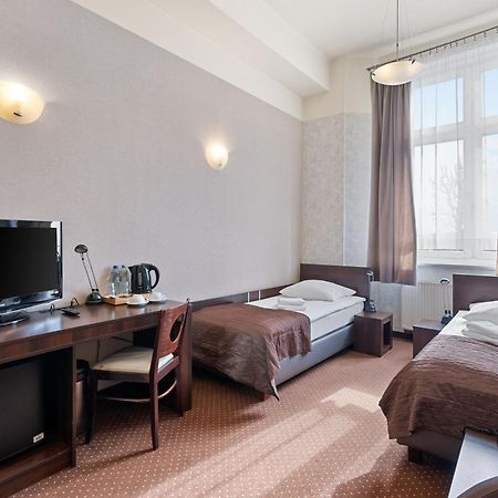 Hotel Diament Economy Gliwice Exterior photo