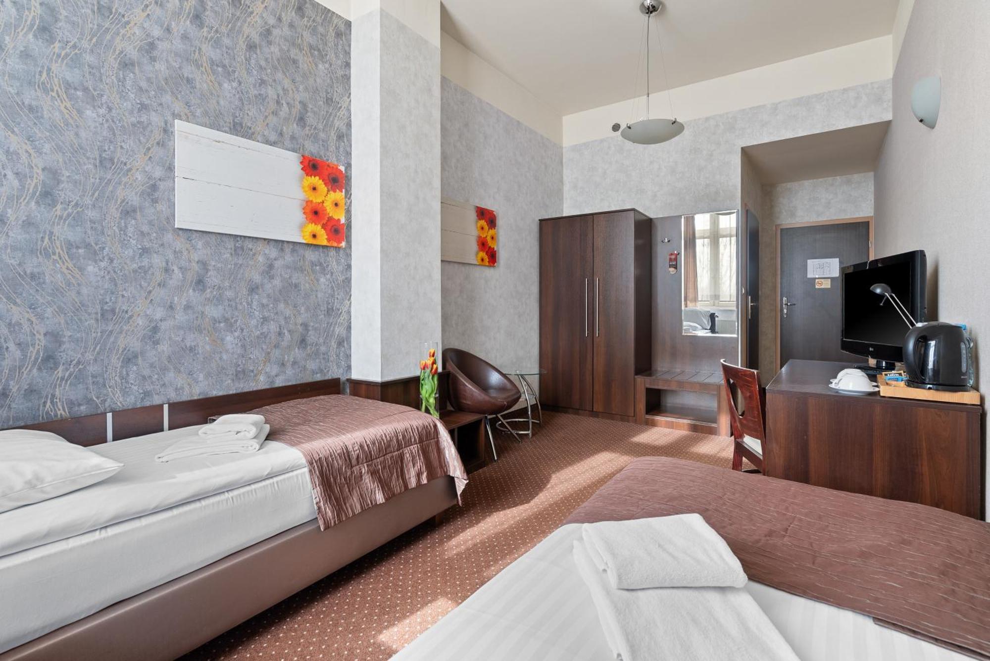 Hotel Diament Economy Gliwice Exterior photo