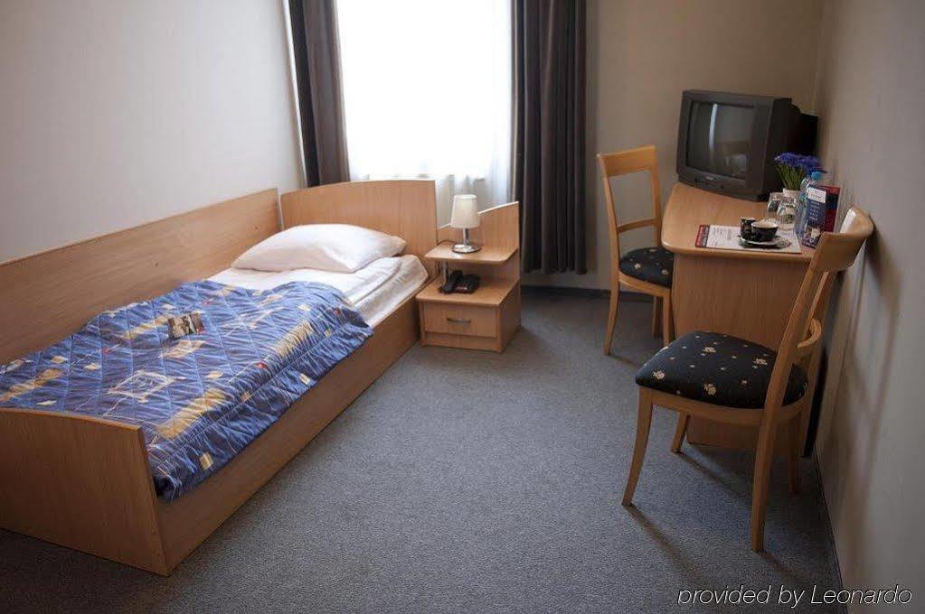 Hotel Diament Economy Gliwice Exterior photo